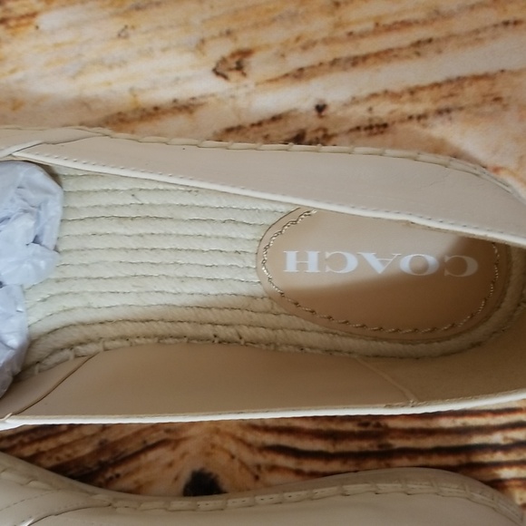 New Coach Charlie Espadrille Women 9.5 B Chalk Leather Embossed Leatherware NIB - Picture 8 of 15